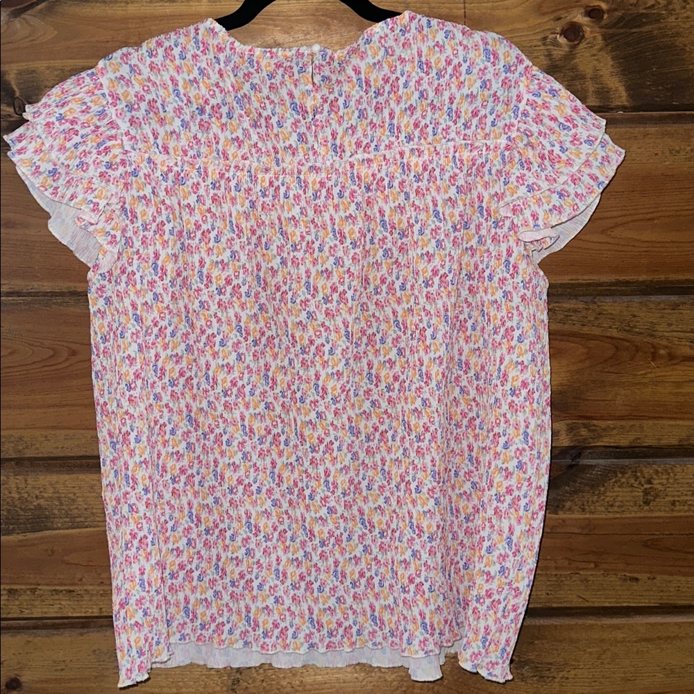 Flowered Blouse - Picture 3 of 4